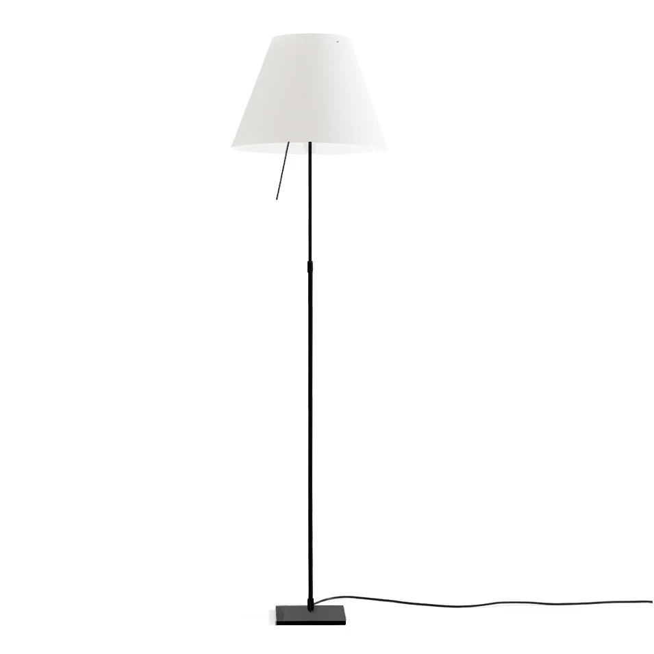 Costanza teleskopowa - Luceplan - lampa podłogowa – kolor Czarny (nr kat. LP-D13T-TELESCOPIC-BLACK-WHITE-O)