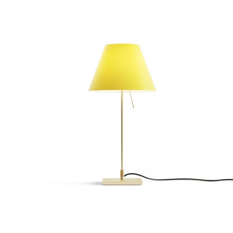 Costanzina z podstawą - Luceplan - lampa stołowa – kolor Mosiądz (nr kat. LP-D13PI-WITH-BASE-BRASS-SMART)