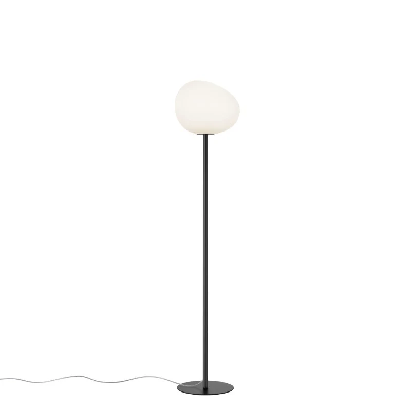 Gregg Media - Foscarini - lampa stojąca – kolor Grafitowy (nr kat. FN168003EN_10)