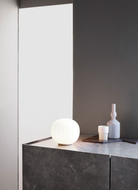 Lita Ø 30 cm - z podstawą - Luceplan - lampa stołowa – zdjęcie 4