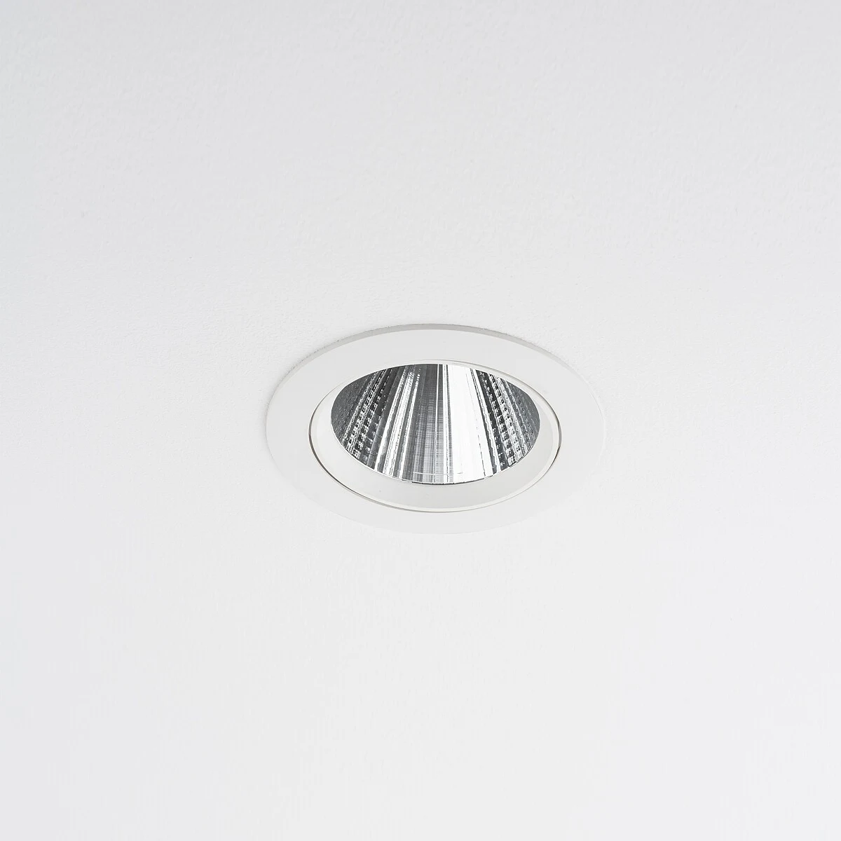 Lampa punktowa podtynkowa EGINA LED 15W 4000K - Nowodvorski – zdjęcie 3