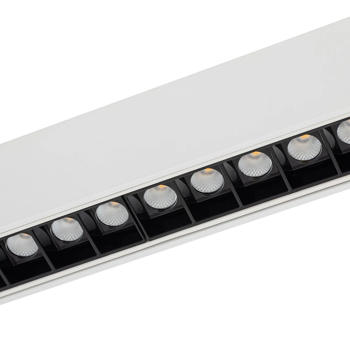 Oprawa liniowa FOCUS LED 9W 3000K do 1-obwodowych szynoprzewodów niskonapięciowych LVM - Nowodvorski – zdjęcie 6