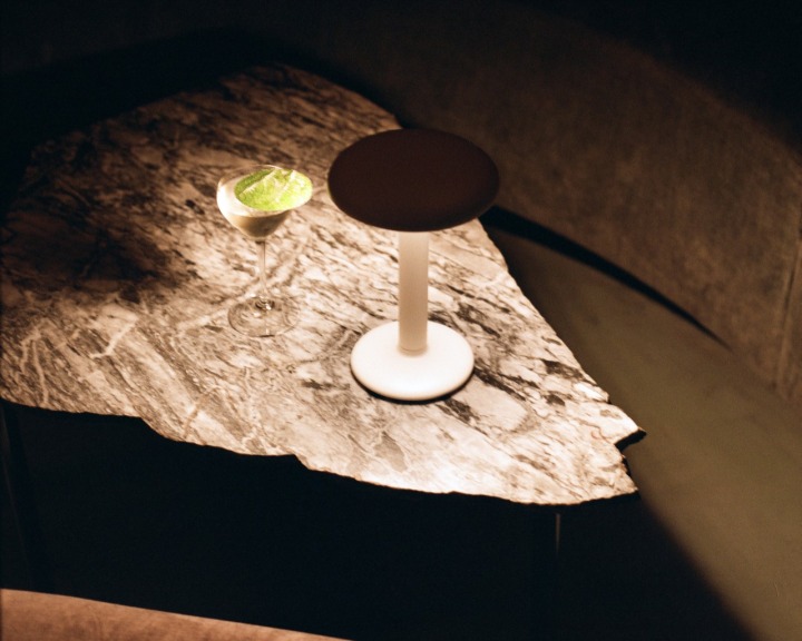 Gustave Hospitality - Flos - lampa biurkowa – zdjęcie 7