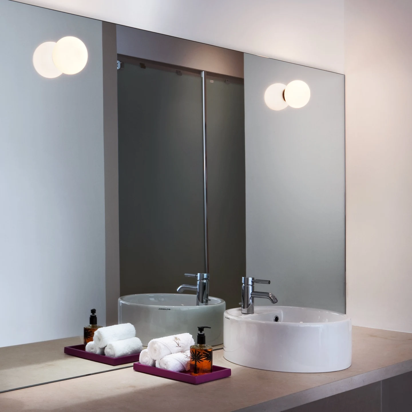 Mini Glo-Ball Ceiling/Wall - Flos - lampa sufitowo-ścienna