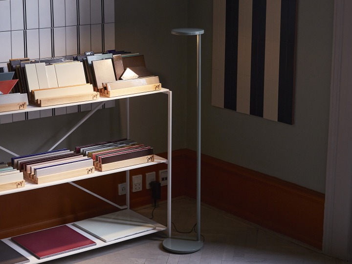 Oblique Floor - Flos - lampa podłogowa – zdjęcie 3
