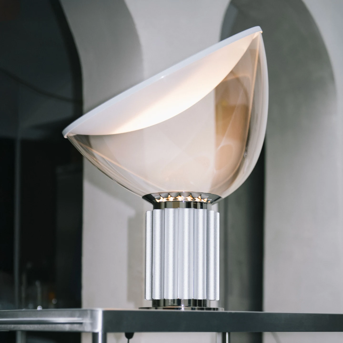 Taccia PMMA - Flos - lampa biurkowa