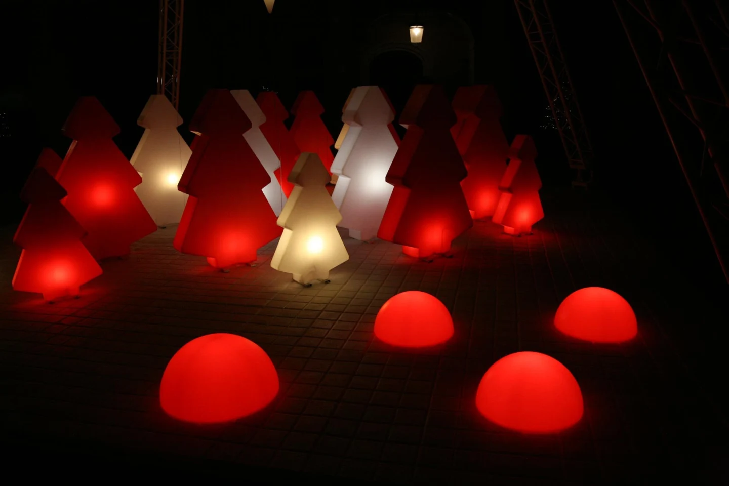 1/2 Globo 50 OUT - Slide - lampa stojąca zewnętrzna – zdjęcie 6