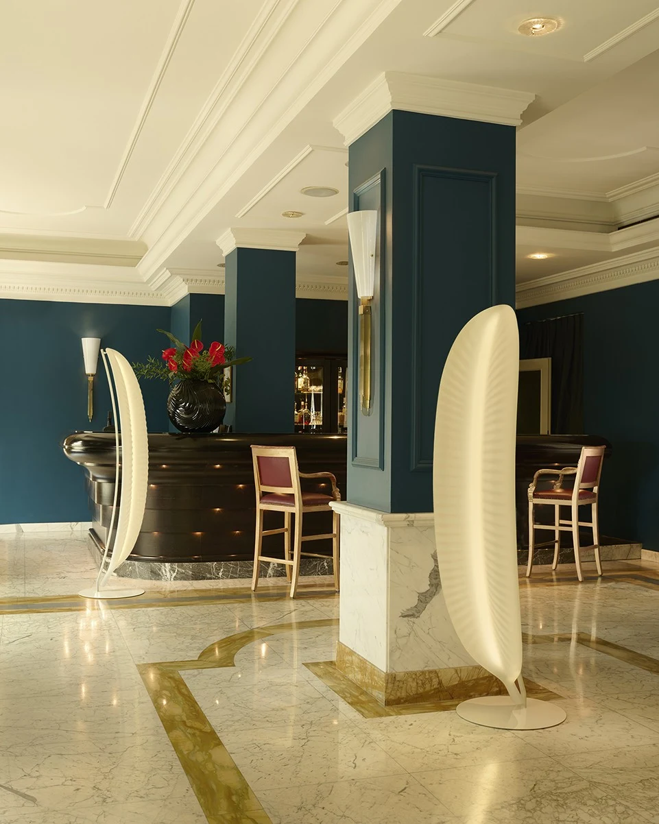 Banana Leaf Standing - Slide - lampa podłogowa