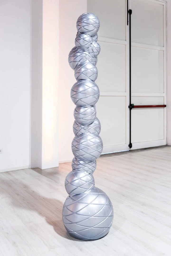 Dubai Dream Sculpture - Slide - rzeźba dekoracyjna – zdjęcie 4