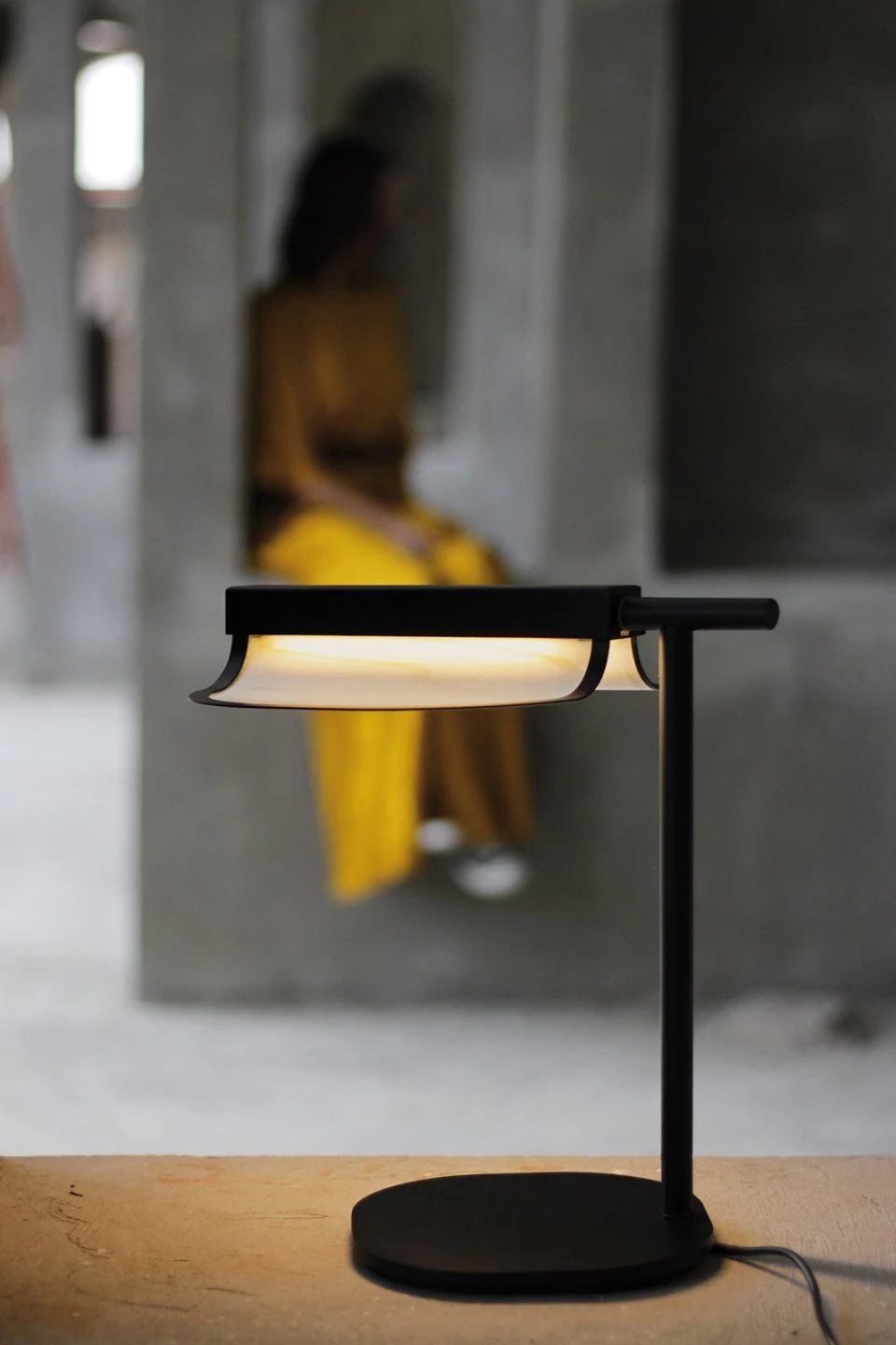 Omma - LZF - lampa stołowa – zdjęcie 3