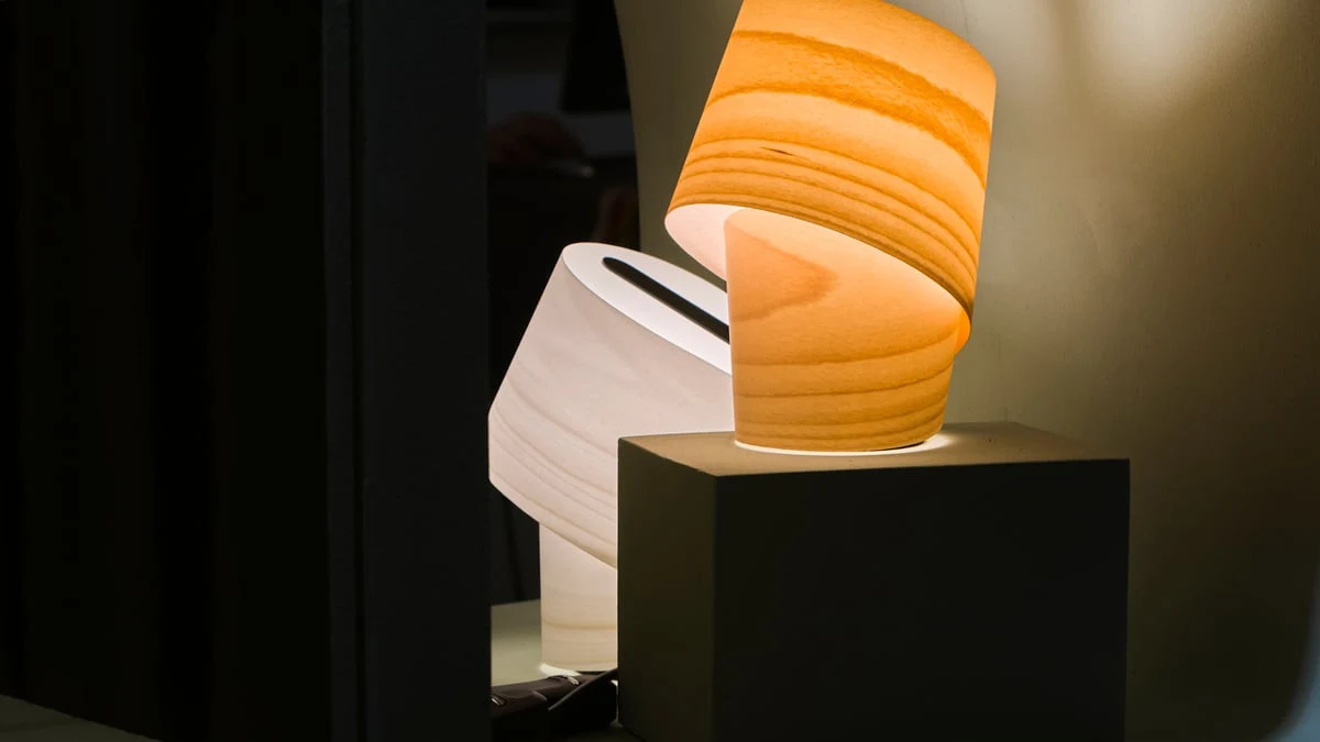 Tiny - LZF - lampa stołowa – zdjęcie 4